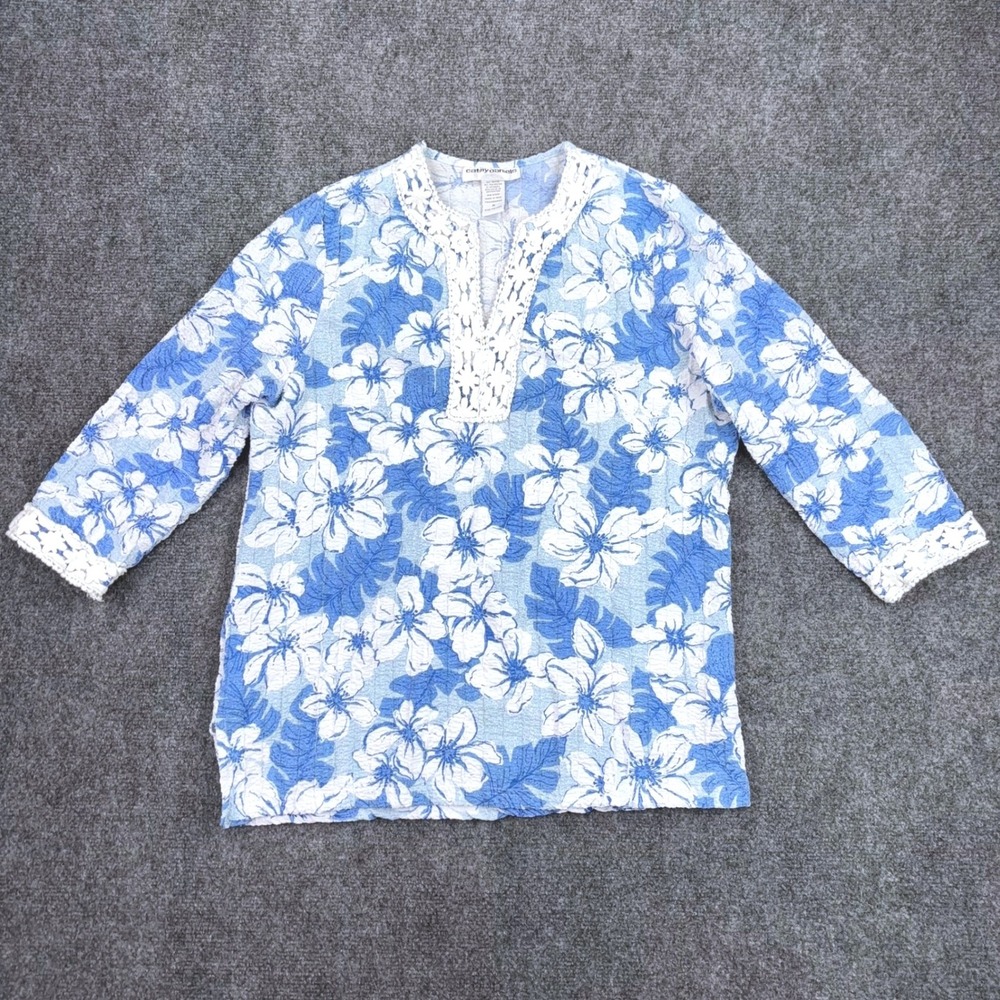Cathy Daniels Blue White Floral Tunic Top Crochet Lace Trim 3/4 Sleeve Medium